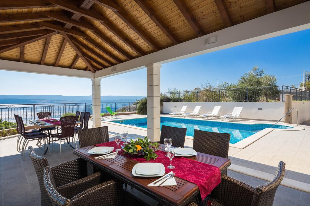 Beachfront Apartments Lara أوميس المظهر الخارجي الصورة