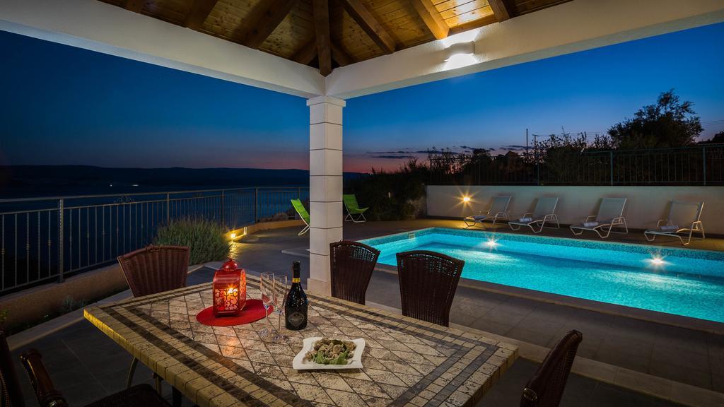 Beachfront Apartments Lara أوميس المظهر الخارجي الصورة